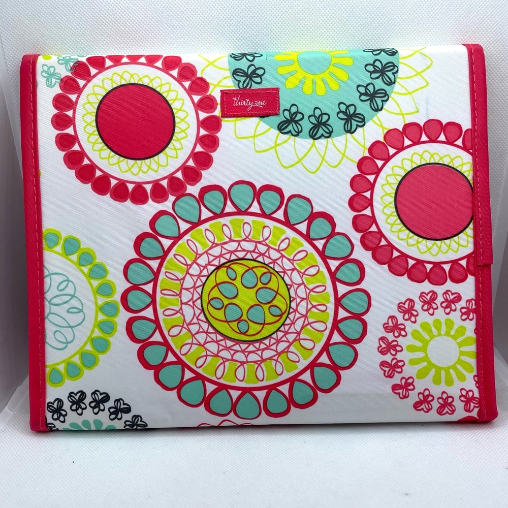 Thirty-One Tri-fold Organizer Case With Pockets For IPad or Tablet.